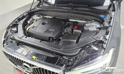 Volvo XC60 2020 2.0 Автомат в Москве № 212838, миниатюра 6