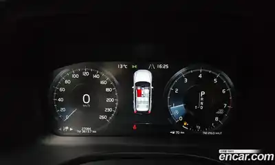 Volvo XC60 2020 2.0 Автомат в Москве № 212838, миниатюра 8