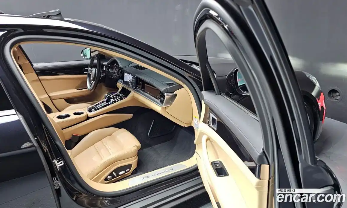 Porsche Panamera 2018 3.0 Автомат в Москве № 213229, фото 20