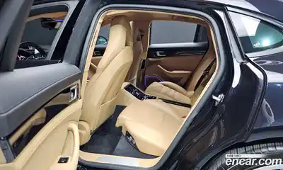 Porsche Panamera 2018 3.0 Автомат в Москве № 213229, миниатюра 5