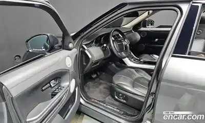 Land Rover Range-Rover Evoque 2018 2.0 Автомат в Москве № 213487, миниатюра 3