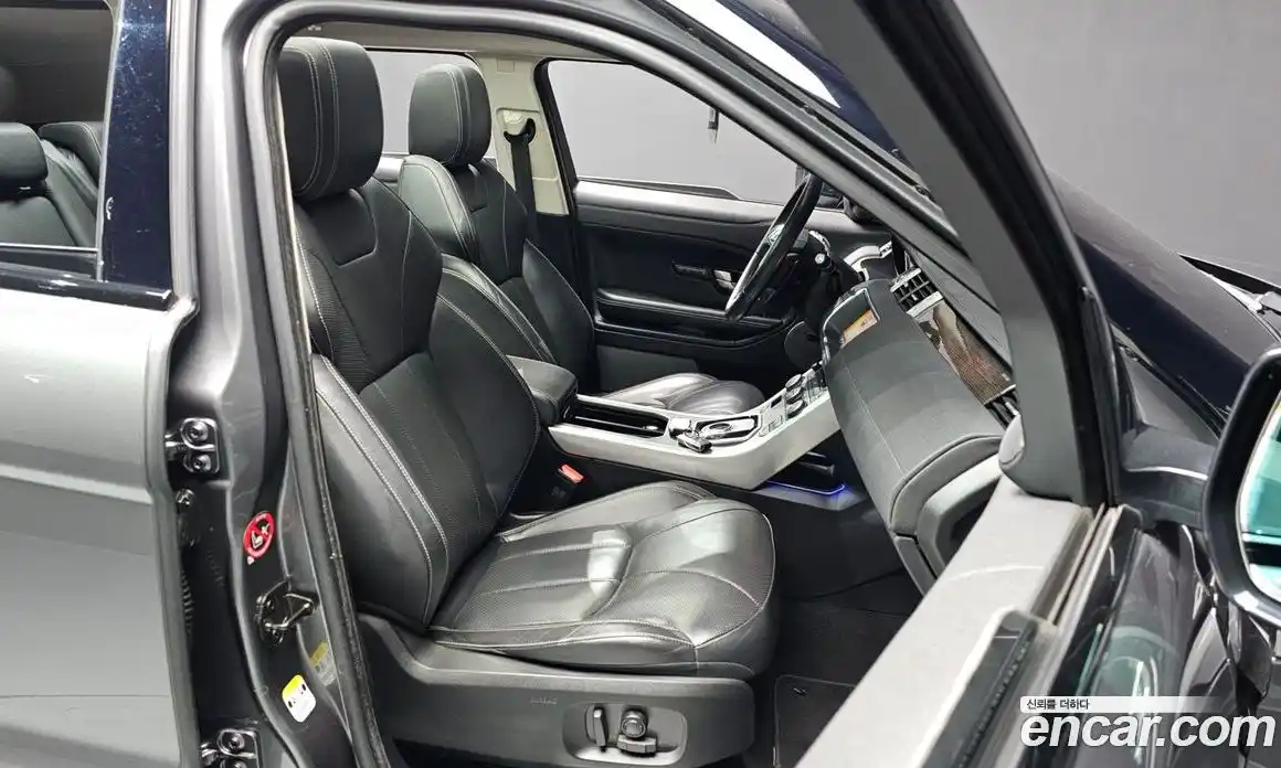 Land Rover Range-Rover Evoque 2018 2.0 Автомат в Москве № 213487, фото 5