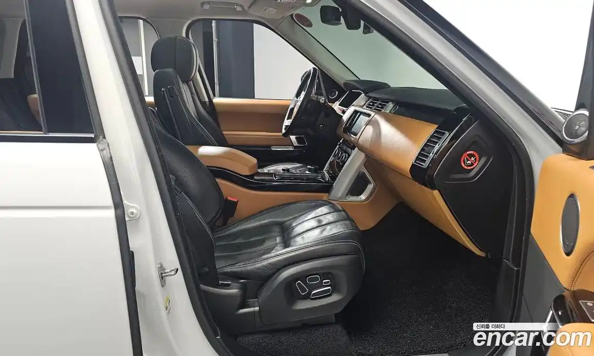 Land Rover Range-Rover 2013 3.0 Автомат в Москве № 213614, фото 11