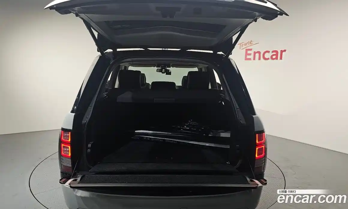 Land Rover Range-Rover 2013 3.0 Автомат в Москве № 213614, фото 20