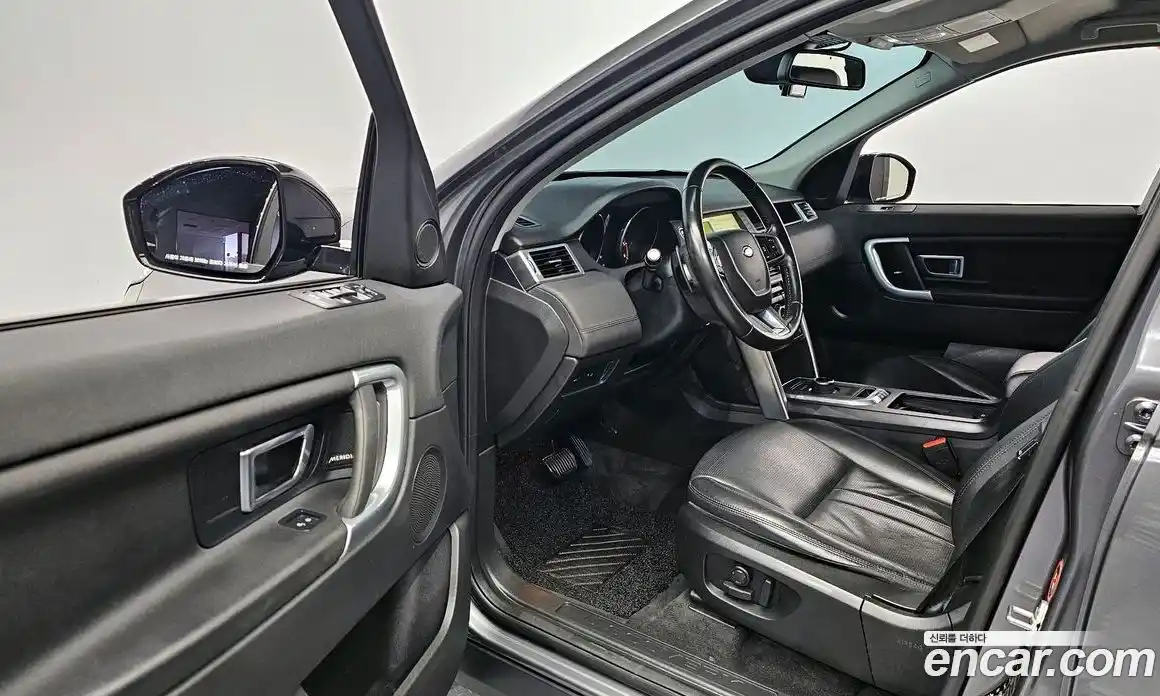 Land Rover Discovery Sport 2018 2.0 Автомат в Москве № 213724, фото 11