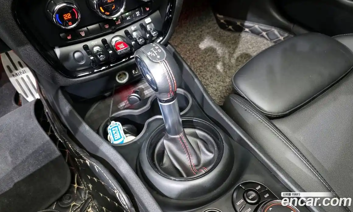 Mini Clubman 2018 2.0 Автомат в Москве № 214315, фото 14