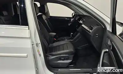 Volkswagen Tiguan, 2023