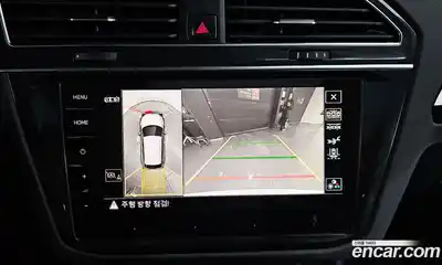 Volkswagen Tiguan 2023 2.0 Автомат в Москве № 214921, миниатюра 7