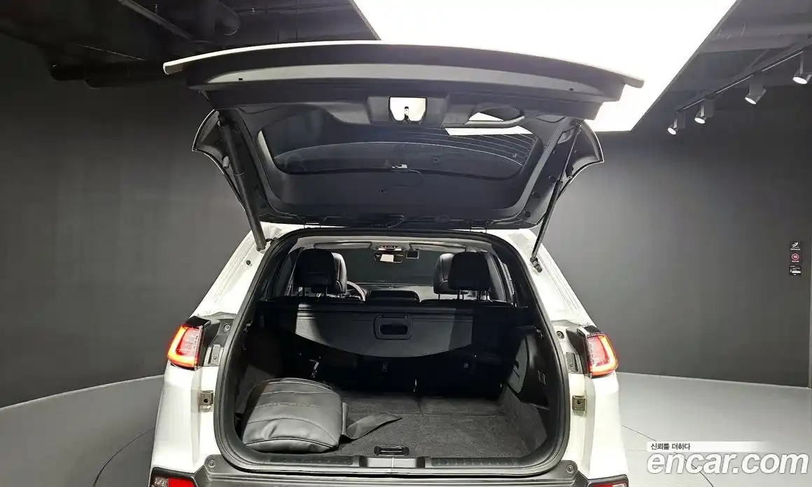 Jeep Cherokee 2021 2.4 Автомат в Москве № 215429, фото 20