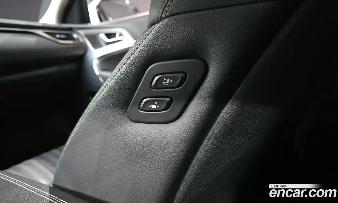 Genesis G70 2019 2.0 Автомат в Москве № 21591, фото 18