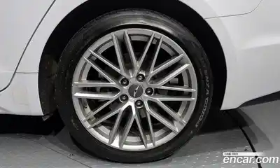 Genesis G70 2019 2.0 Автомат в Москве № 21591, миниатюра 5