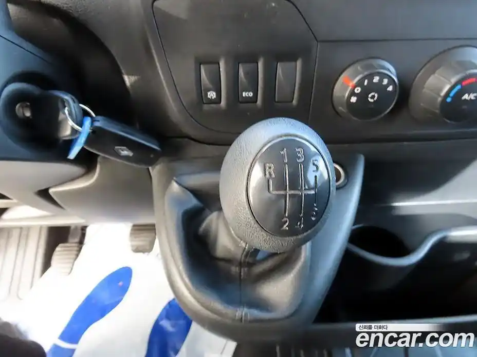 Renault Master 2019 2.3 Механическая в Москве № 227455, фото 12