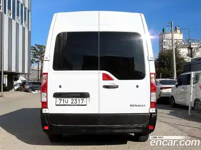 Renault Master 2019 2.3 Механическая в Москве № 227455, миниатюра 4