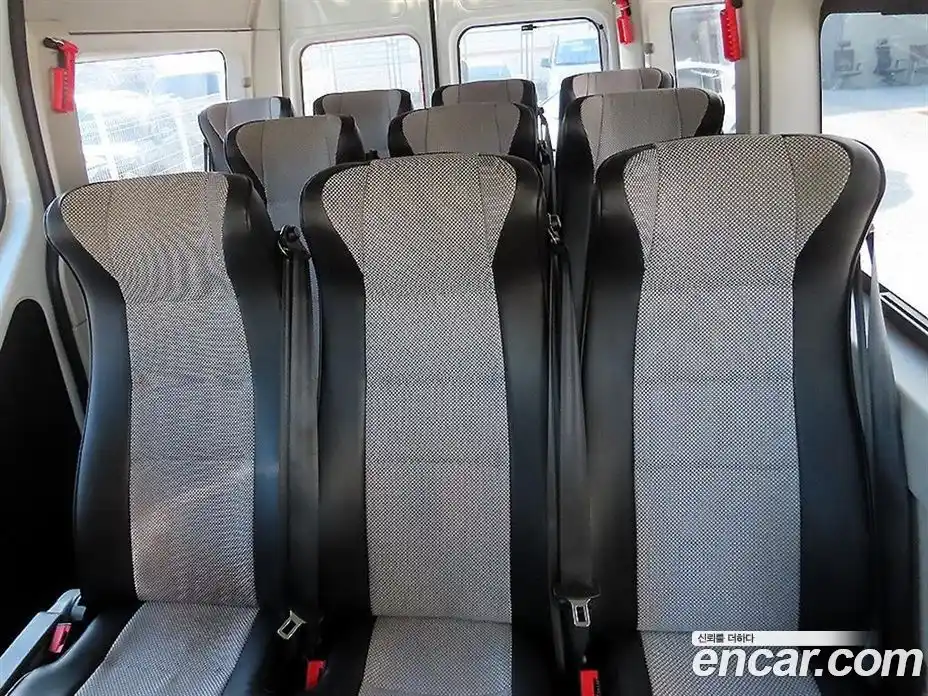 Renault Master 2019 2.3 Механическая в Москве № 227455, фото 8