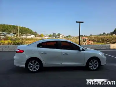 Renault SM3 2011 1.6 Автомат в Москве № 227499, миниатюра 4