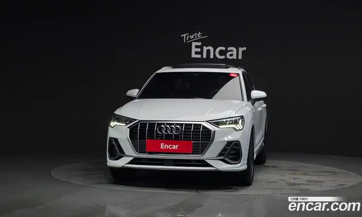 Audi Q3 2023 2.0 Автомат в Москве № 229603, фото 11