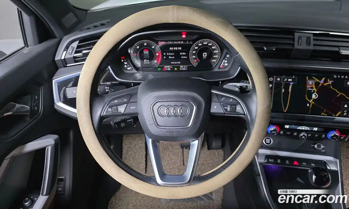 Audi Q3 2023 2.0 Автомат в Москве № 229603, фото 12