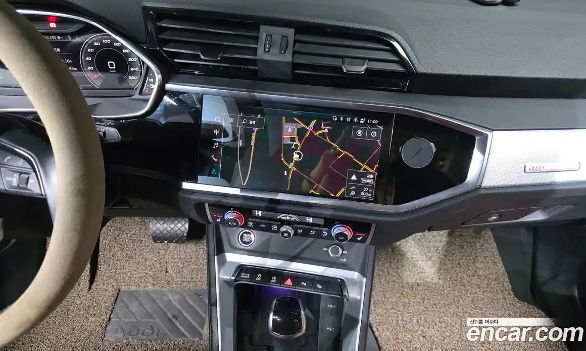 Audi Q3 2023 2.0 Автомат в Москве № 229603, фото 13