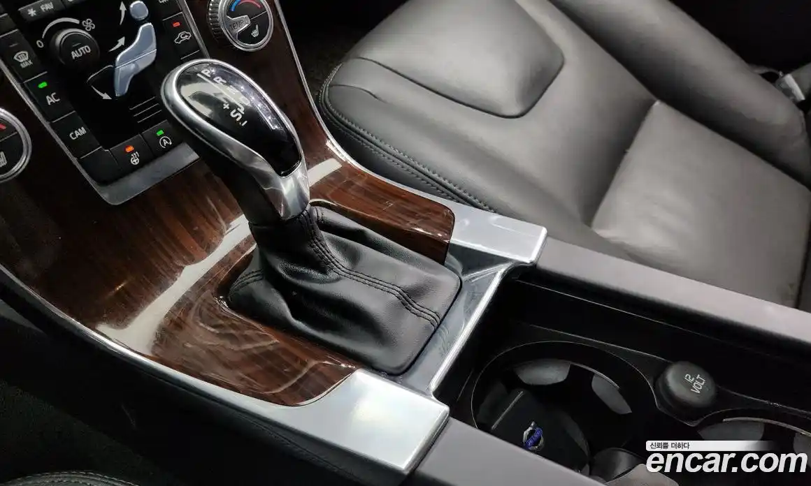 Volvo S60 2018 2.0 Автомат в Москве № 230558, фото 18