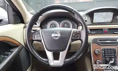 Volvo XC70 2012 2.4 Автомат в Москве № 230683, миниатюра 3