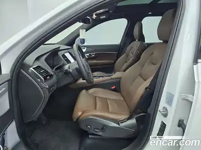Volvo XC90 2024 2.0 Автомат в Москве № 230797, миниатюра 10