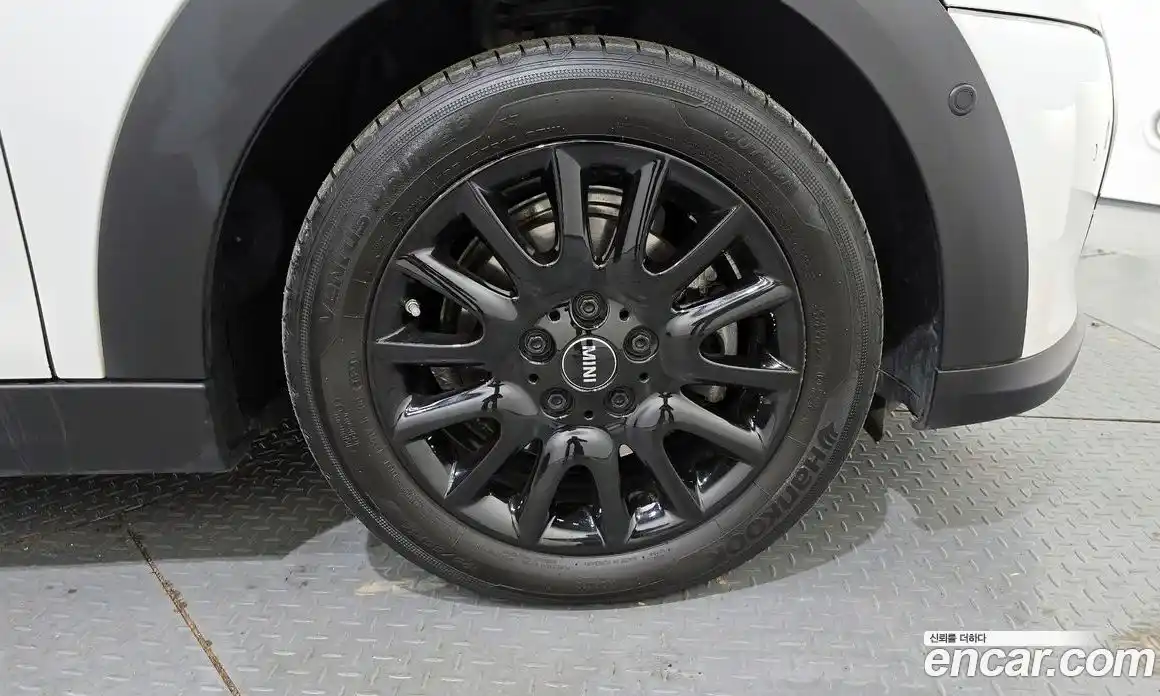 Mini Cooper 2024 1.5 Автомат в Москве № 231417, фото 15