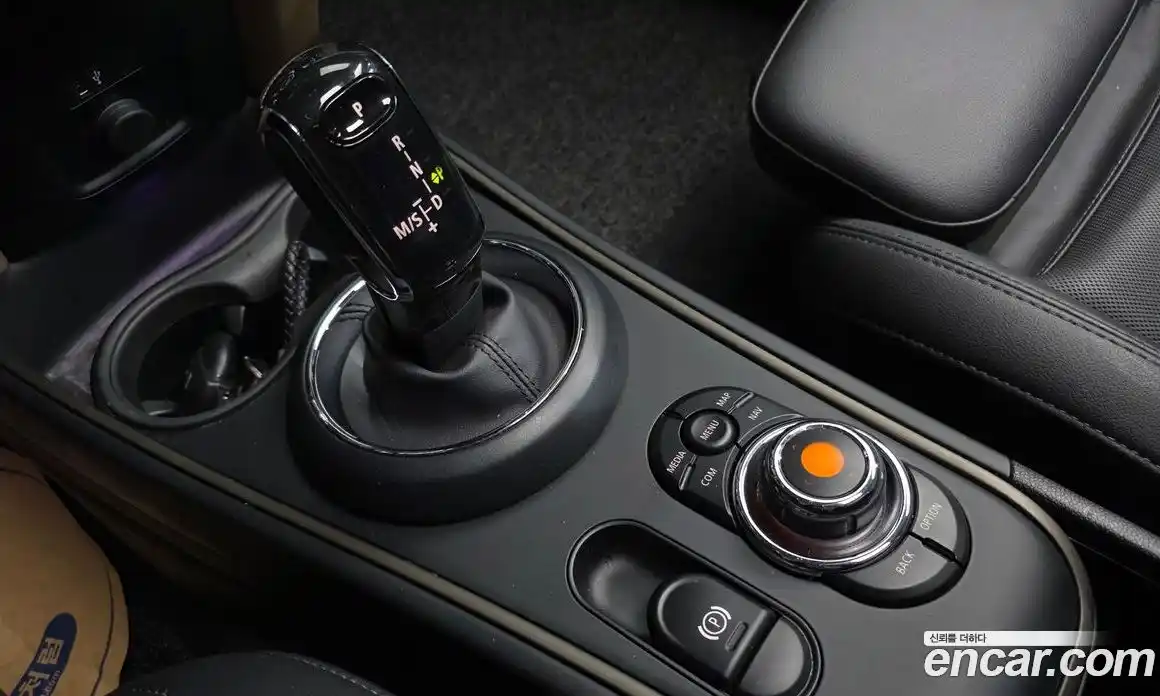 Mini Countryman 2020 1.5 Автомат в Москве № 231476, фото 8