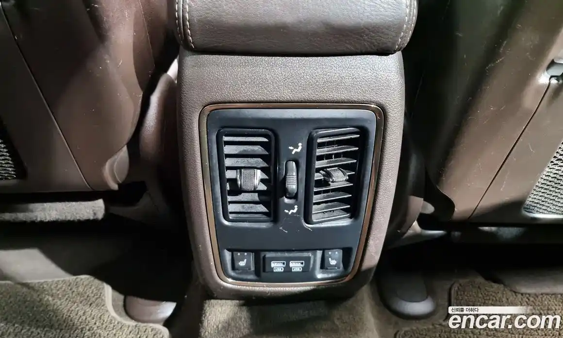 Jeep Cherokee 2014 3.0 Автомат в Москве № 232728, фото 15