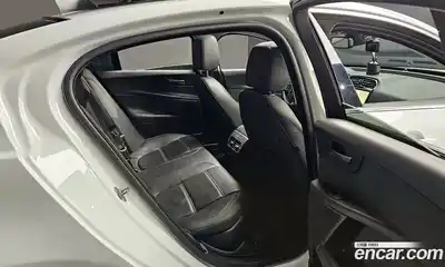 Jaguar XE 2018 2.0 Автомат в Москве № 240481, миниатюра 3