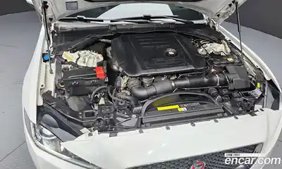 Jaguar XE 2018 2.0 Автомат в Москве № 240481, миниатюра 5