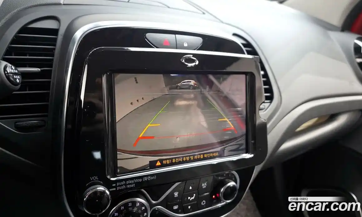 Renault QM3 2019 1.5 Автомат в Москве № 241601, фото 15