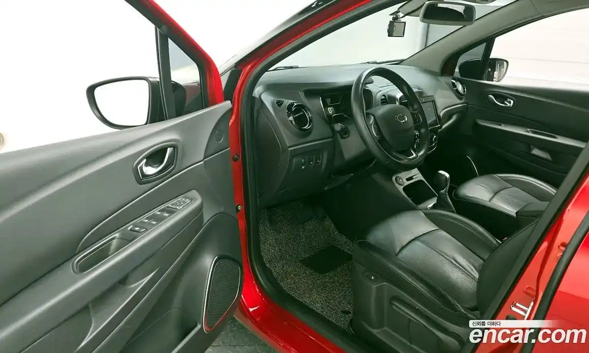 Renault QM3 2019 1.5 Автомат в Москве № 241601, фото 10