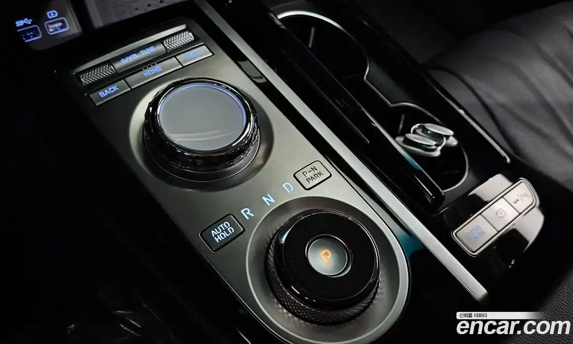 Genesis G80 2023 2.5 Автомат в Москве № 24513, фото 20