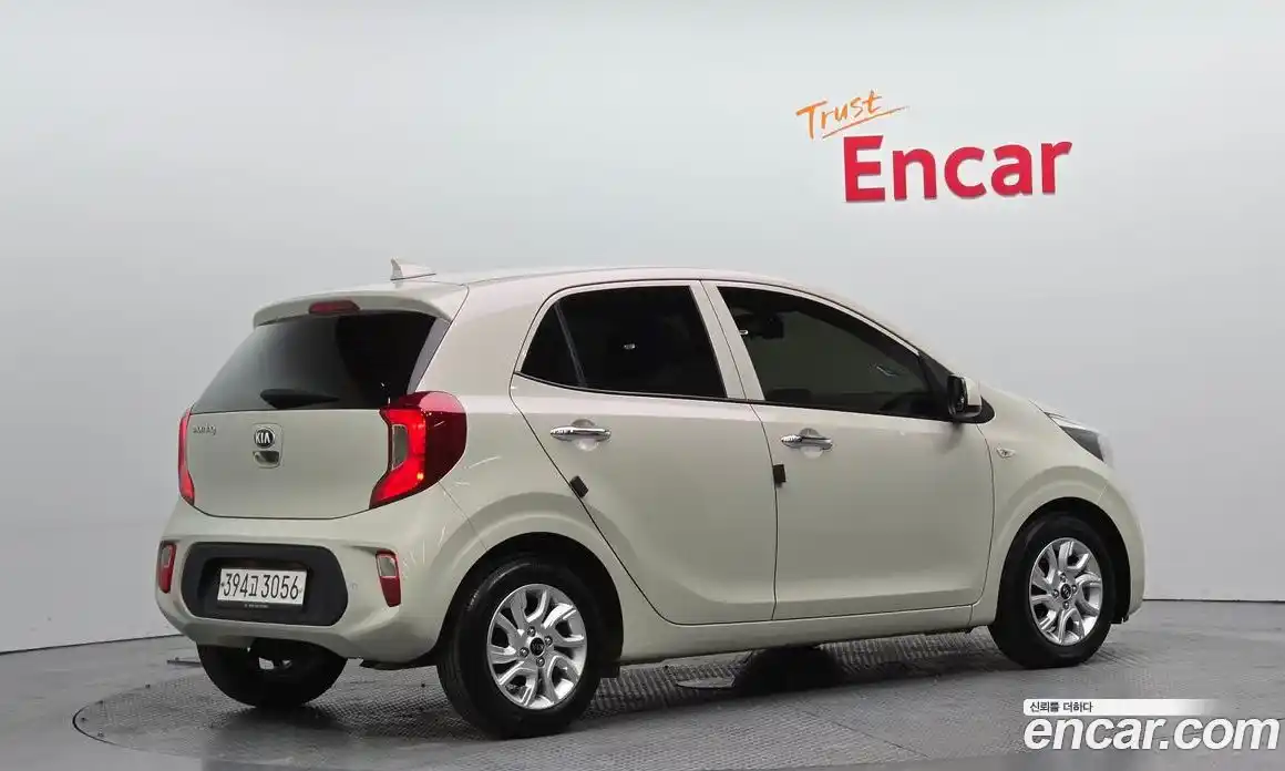 Kia Morning 2020 1.0 Автомат в Москве № 257852, фото 18