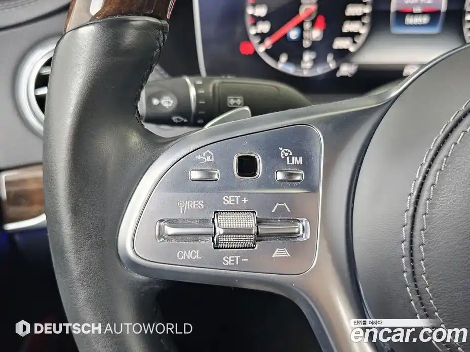 Mercedes-Benz S-Class 2019 4.0 Автомат в Москве № 263956, фото 15