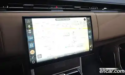 Land Rover Range-Rover 2025 3.0 Автомат в Москве № 271135, миниатюра 2