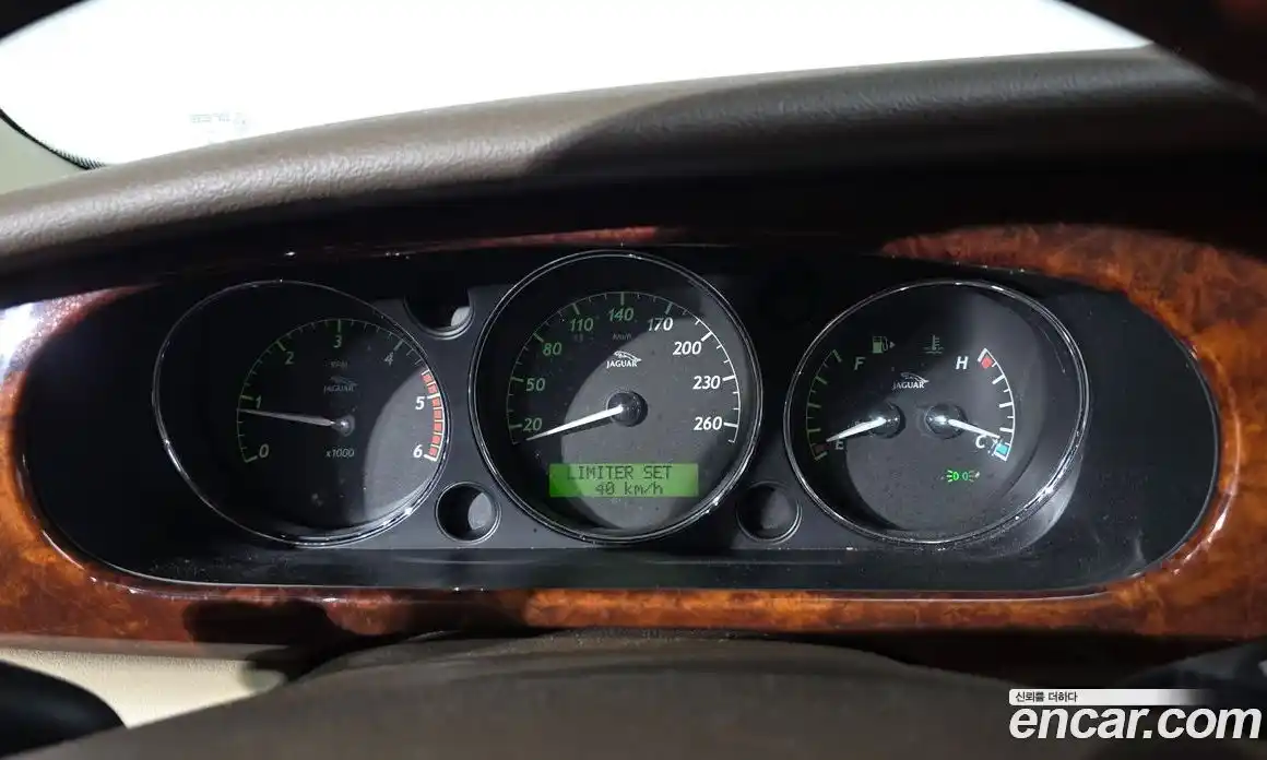 Jaguar XJ 2007 2.7 Автомат в Москве № 283861, фото 9