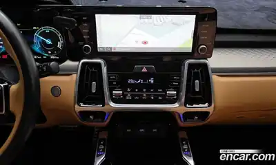 Kia Sorento 2022 1.6 Автомат в Москве № 287692, миниатюра 10