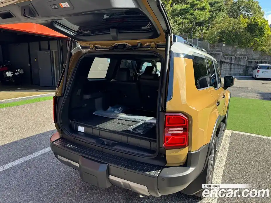 Toyota Land Cruiser 2025 2.4 Автомат в Москве № 294951, фото 11