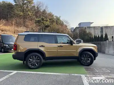 Toyota Land Cruiser 2025 2.4 Автомат в Москве № 294951, миниатюра 4