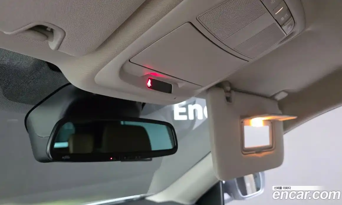 Renault QM6 2024 2.0 Автомат в Москве № 298615, фото 13