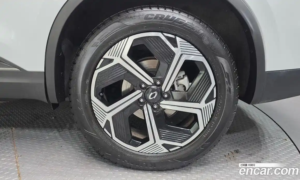 Renault QM6 2024 2.0 Автомат в Москве № 298615, фото 17