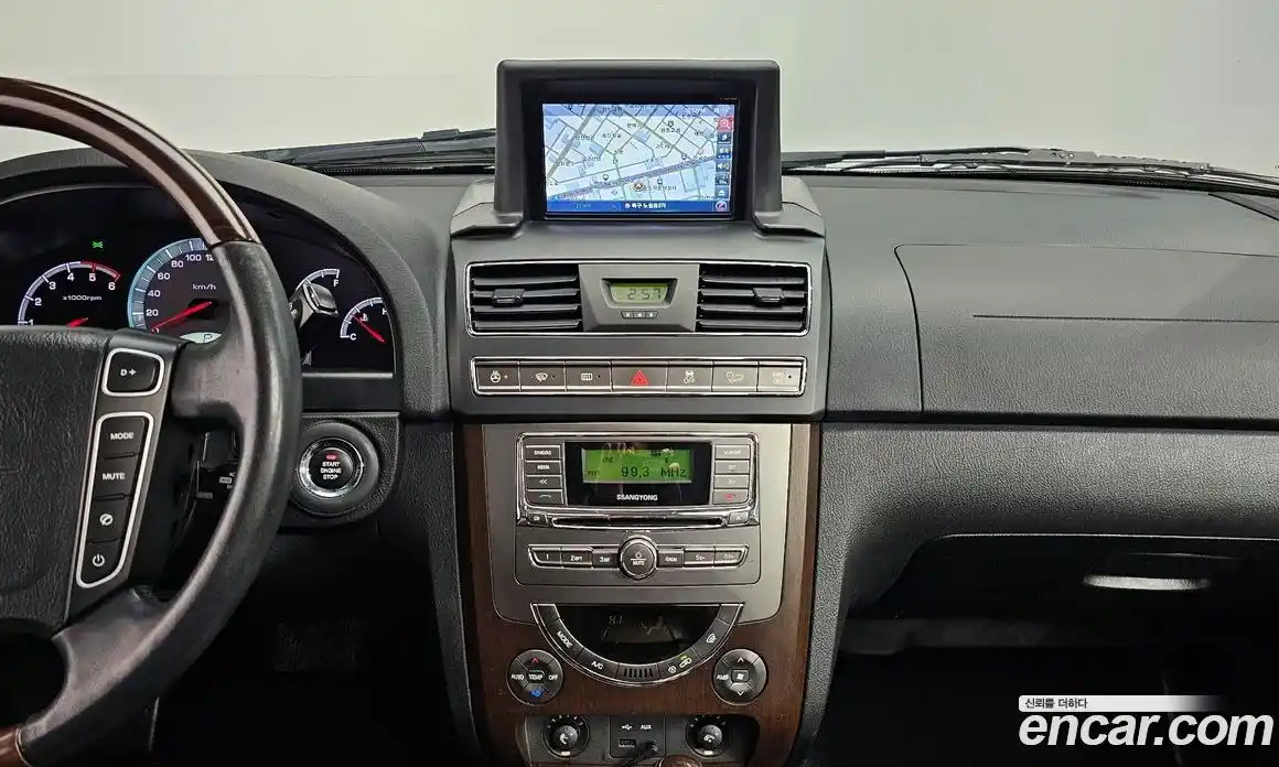 SsangYong Rexton 2014 2.0 Автомат в Москве № 30253, фото 17