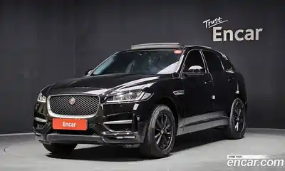 Jaguar F-Pace, 2017