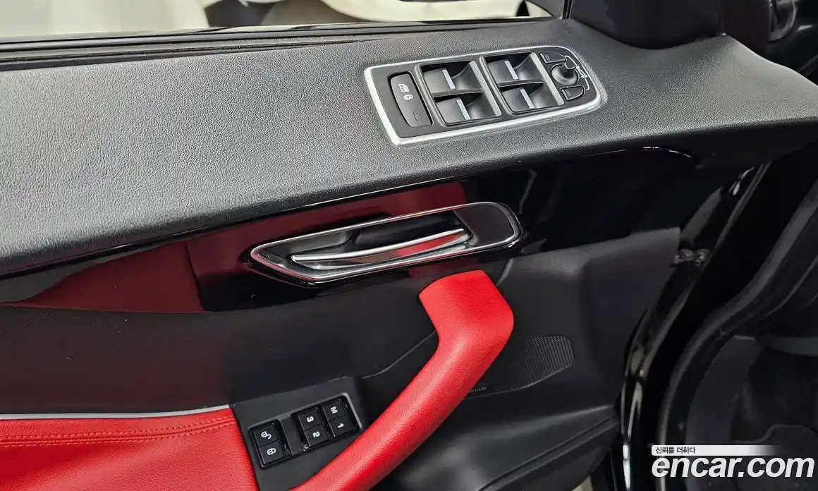 Jaguar F-Pace 2017 2.0 Автомат в Москве № 304937, фото 16