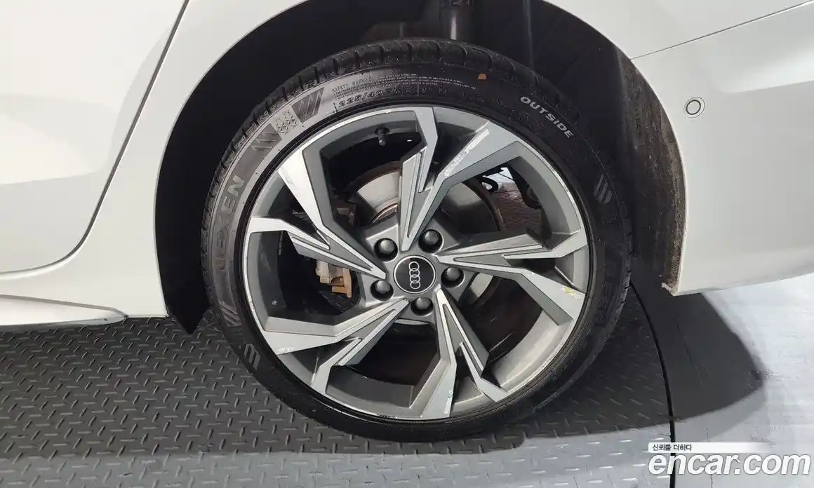 Audi A3 2023 2.0 Автомат в Москве № 312012, фото 5