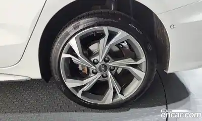 Audi A3 2023 2.0 Автомат в Москве № 312012, миниатюра 5