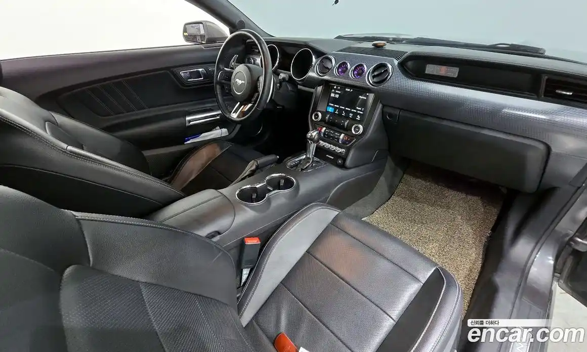 Ford Mustang 2017 2.3 Автомат в Москве № 313723, фото 19