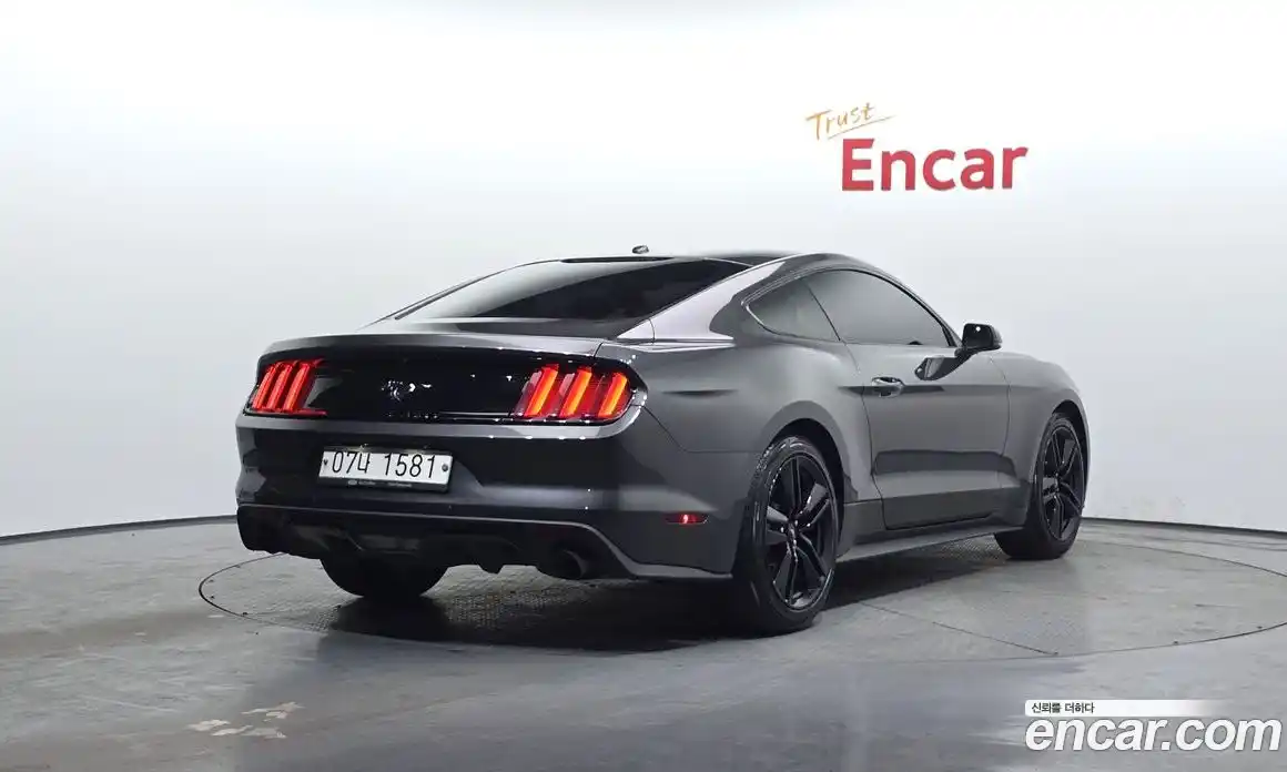 Ford Mustang 2017 2.3 Автомат в Москве № 313723, фото 6