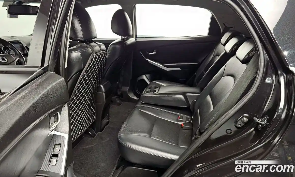 SsangYong Korando 2015 2.0 Автомат в Москве № 31973, фото 12